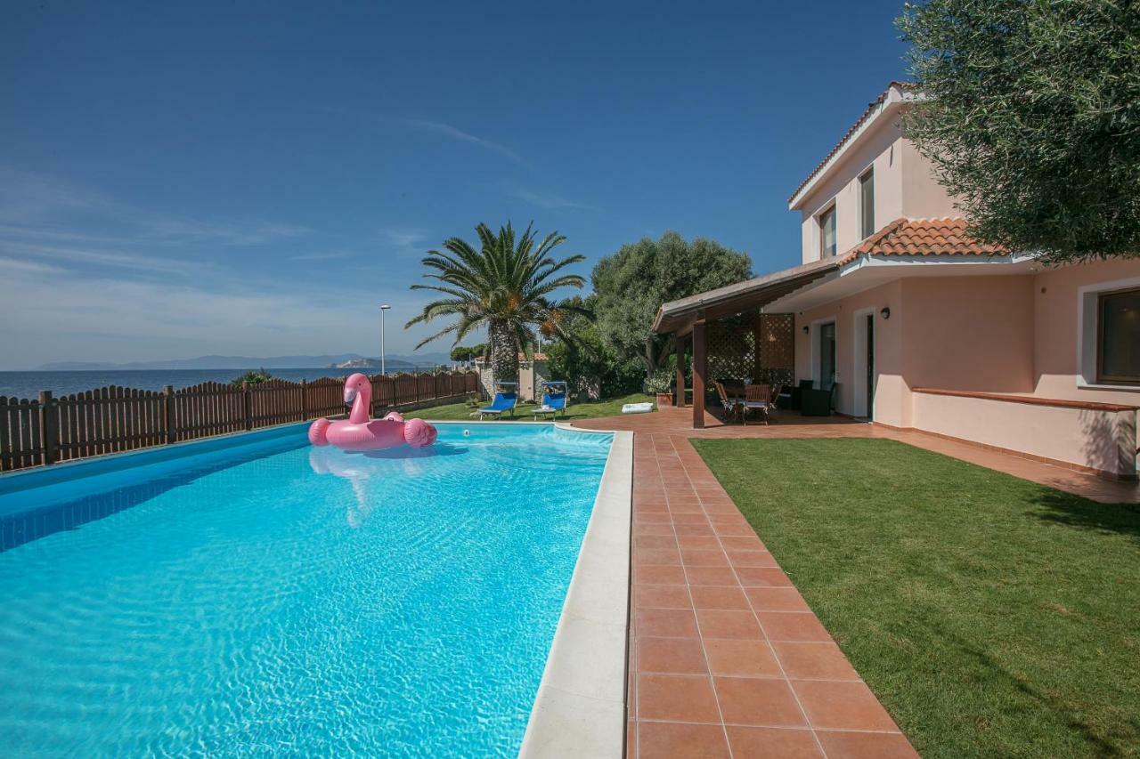 Villa Del Mar Quartu SantʼElena Extérieur photo